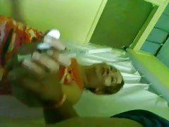 Skrivena seks porno videa studentice striptiz pred kameru