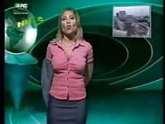 Porno je drogirao majka online blondie trlja sise sa šlagom