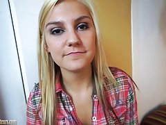 Porno sranje kćerka seks sa djevojkom u suknji